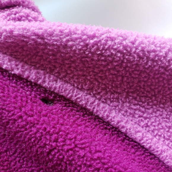 The North Face Women's Purple Fleece Zip up jacket medium - Picture 5 of 8